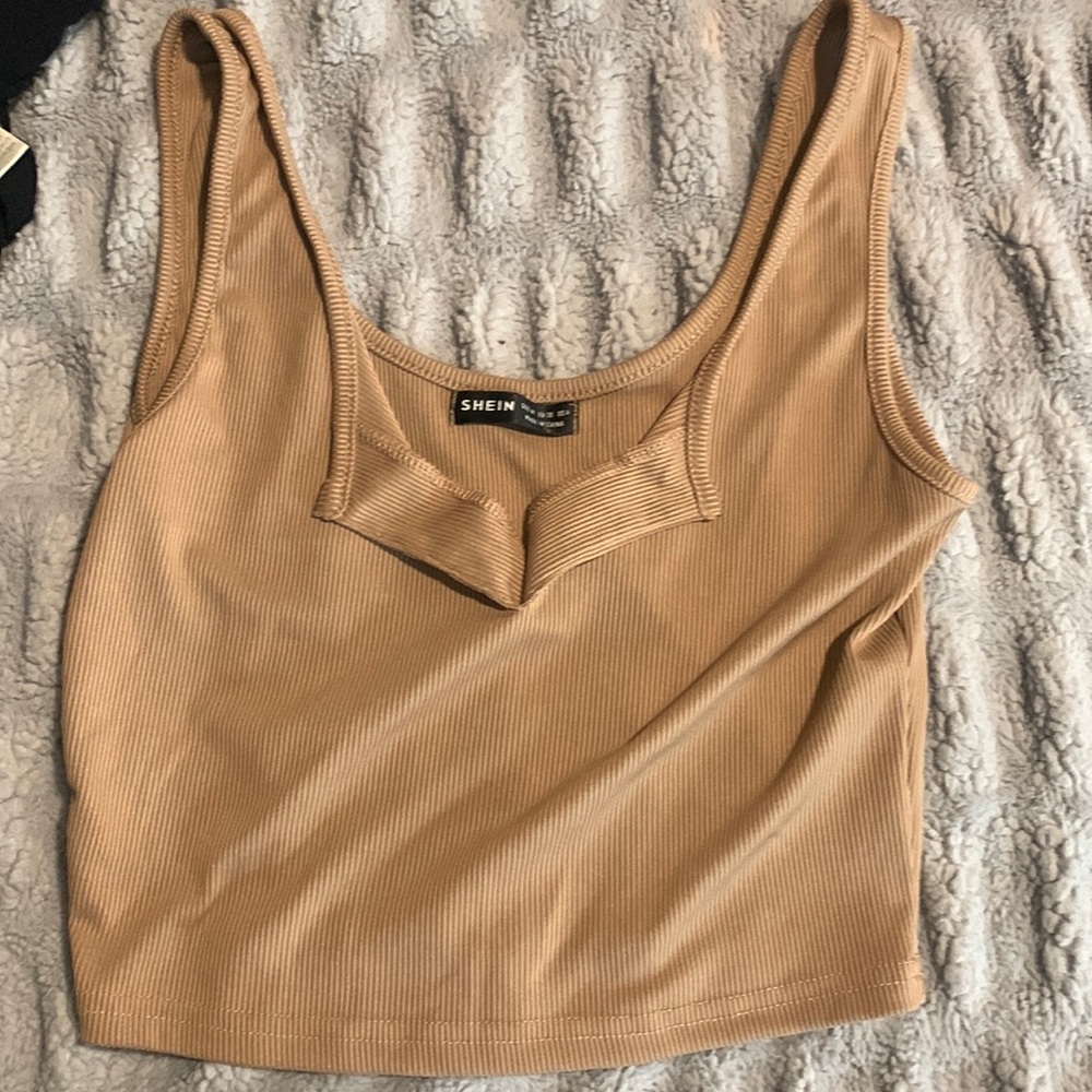 Nude brown cropped tank top